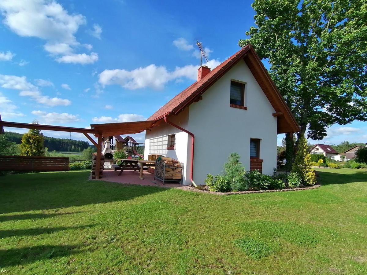 Villa Domek Czerwony Kapturek à Plocice Extérieur photo